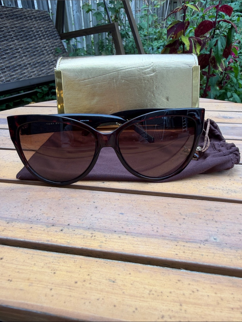 Tory Burch Tortoise Shell Cat-Eye Sunglasses TY 9033 with Hard Case & Pouch